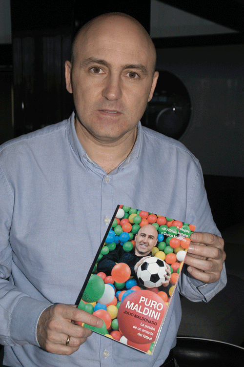 La documentación de Maldini se remite a las mismas fuentes de los países, con los testimonios gráficos y televisivos de revistas y retransmisiones.