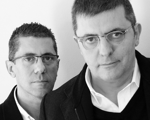 Los autores reconocen que el periódo de La República era el escenario perfecto para una trama llena de sorpresas y secretos. Foto Ricardo Martín.