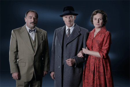 Toni Sevilla -Boix (Director colònia)-, Fermí Reixac -Viladomat (amo colònia), Marta Angelat Montserrat (dona Viladomat) 