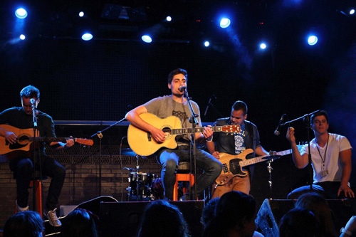 Lapsus enganchó con sus temas.