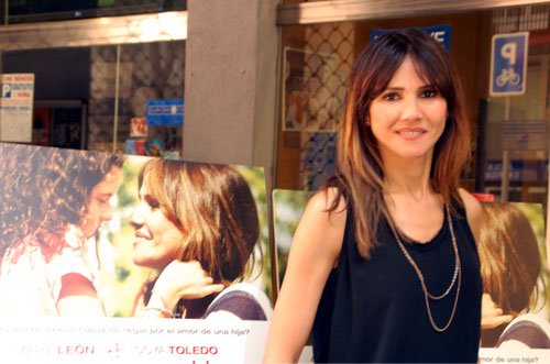 La gran actriz Goya Toledo, interpreta a Virginia, la madre de acogida del personaje principal, y en el que luchará por recuperarla.