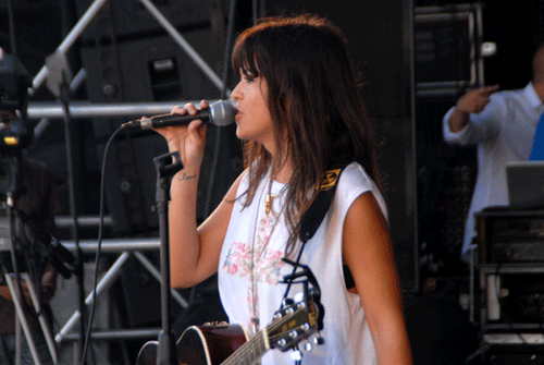 La gran voz de Vanessa Martín suena mejor que nunca en su nuevo disco "Crónica de un baile".