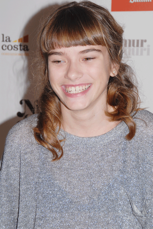 Martina Borràs, en el seu primer "photocall". En la serie interpreta a Martina, la millor amiga de Primo Misha en el col·legi.