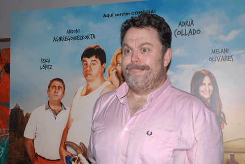 Miki Puig, un breve papel en un filme de mucho humor.