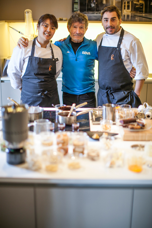 El alpinista Carlos Soria y el chef Jordi Roca preparan la Expedicio¦ün BBVA 2 copia
