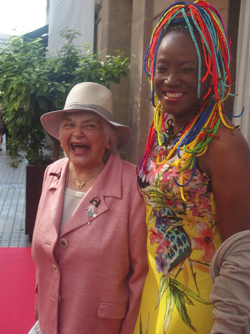 Pilarín Bayés i Lucrecia