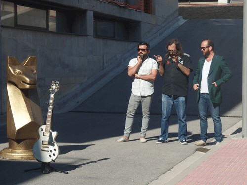 Imatge d'una de les gravacions, amb la formació "Mi capitán"