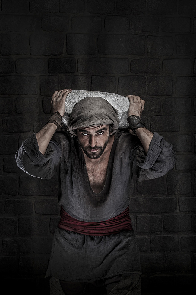 01_ARNAU_Aitor_Luna_003 ® Javier de Agustin-m.jpg