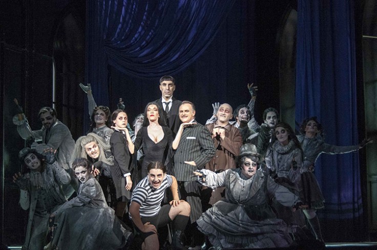 La Familia Adams Teatro Coliseum Barnafotopress