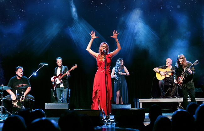 3 torisparks_luzdegas_waitnomore_fotoquimcabeza2c