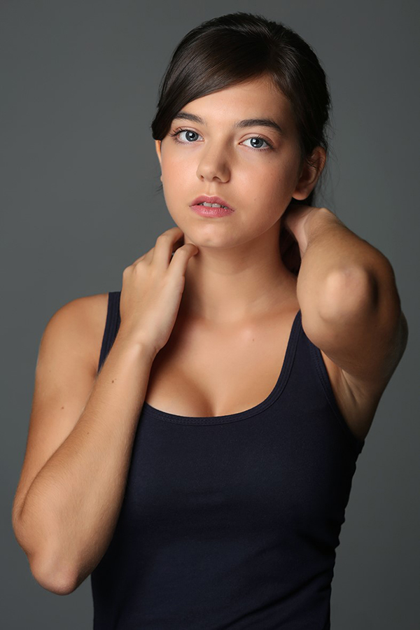 thumbnail_Paula Gallego 15 años Unica 3 JOSE ANTONIO GALLEGO.jpg copia