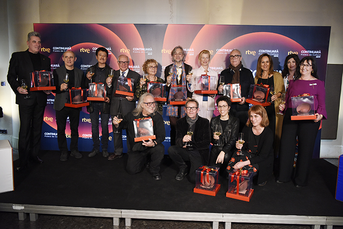 Foto família premiats.jpg copia.jpg