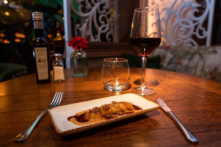 canelon de faisan, foie y trufa