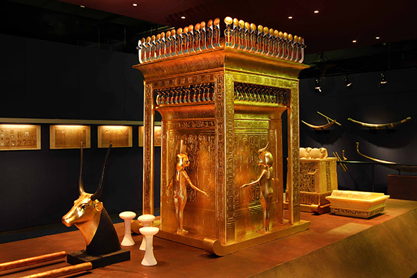 Highlights-of-the-burial-chamber-Canopic-shrine.jpg