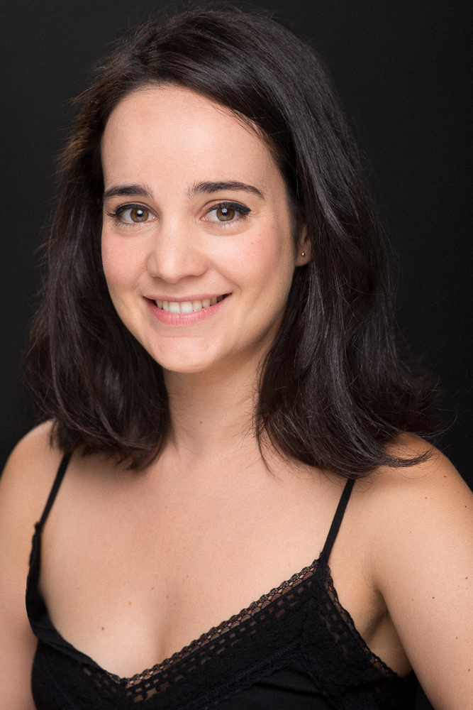 +üngela Chica. +ülvaro Serrano 2.