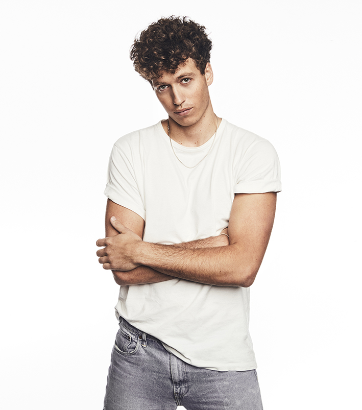 TOP PHOTO_Alex Boisset