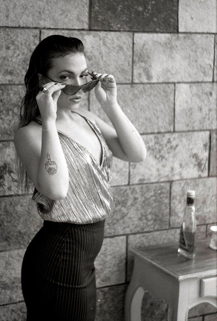 v1 (by Xavi P+®rez) b