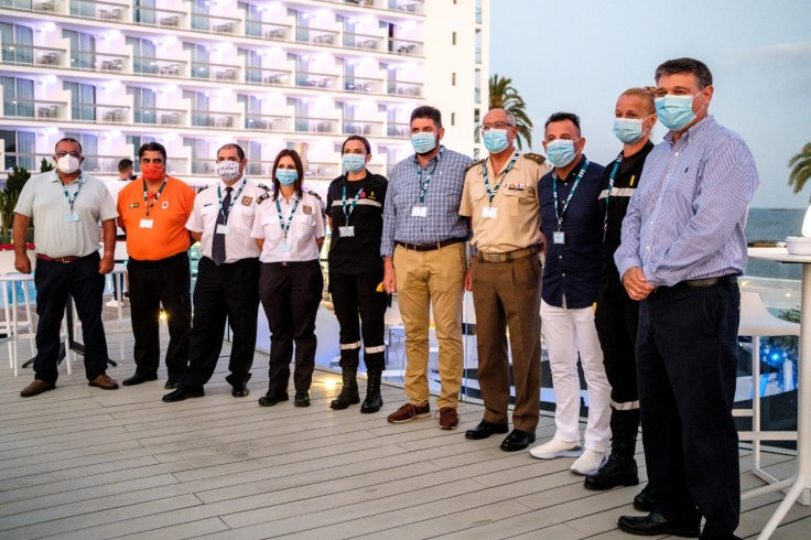 thumbnail_The Ibiza Twiins__SGC8625