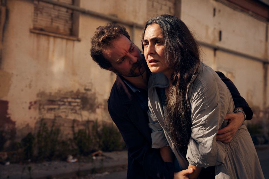 Netflix desvela el tráiler de «La desconocida» – Barnafotopress